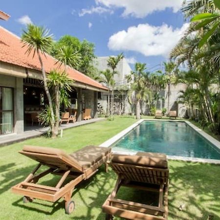 Villa Kundalini Seminyak  Luaran gambar