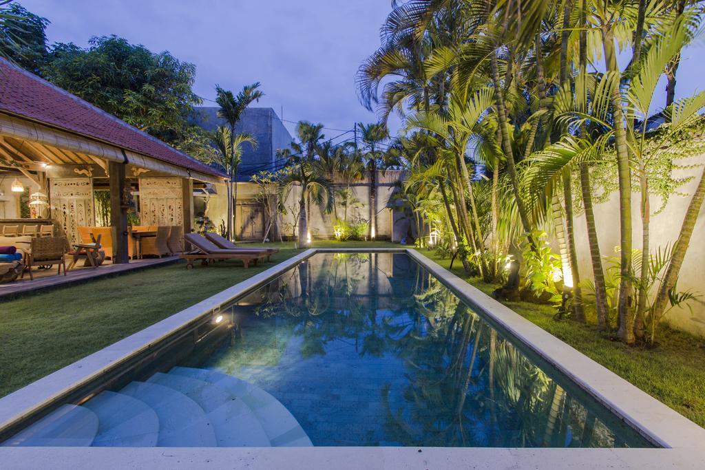 Villa Kundalini Seminyak  Luaran gambar